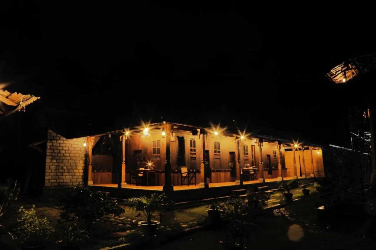 Kuttichira Heritage Home Alappuzha