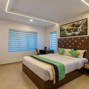 https://treebo-trend-vsaffron-regency.kerala-hotels.net